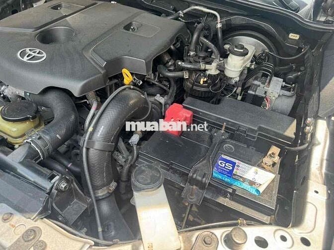 Toyota Fortuner 2018 Xám Nhập khẩu