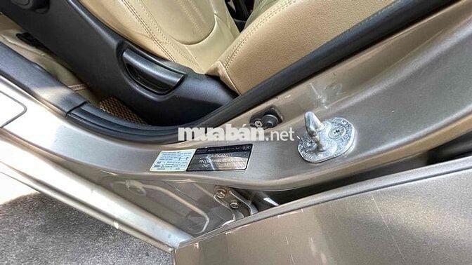 KIA Picanto S 2014 Vàng cát 10 vạn