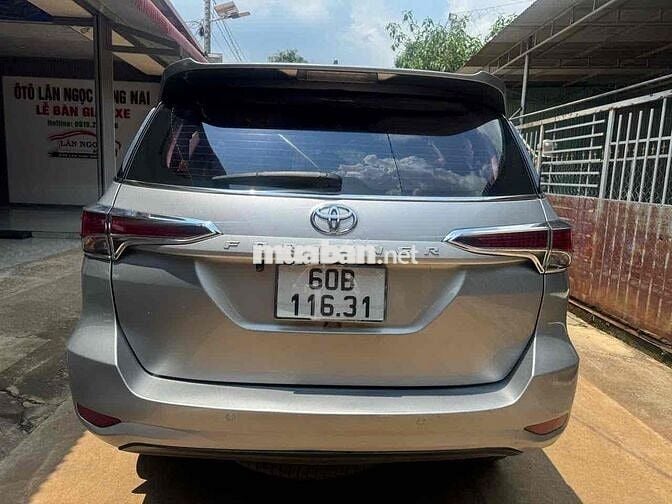 Toyota Fortuner 2018 Xám Nhập khẩu