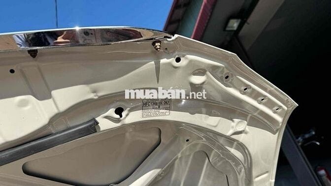 Toyota Innova 2015 7 chỗ màu Trắng