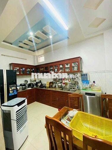 NHÀ HẺM XE HƠI 440// THỐNG NHẤT 3 TẦNG (4,5x10M) ĐẦY ĐỦ NỘI THẤT