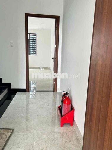 Cho thuê nhà KDC Him Lam Q7 - 100m2 Có Hầm - Phù hợp mở VP Công Ty