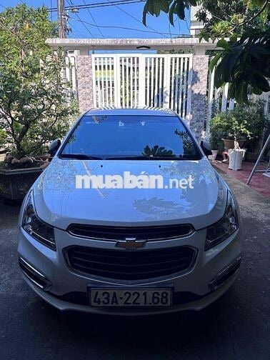 Chevrolet Cruze Tự động màu Trắng