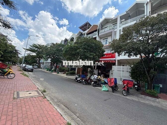 Cho thuê nhà KDC Him Lam Q7 - 100m2 Có Hầm - Phù hợp mở VP Công Ty