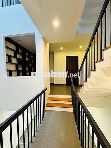CHO THUÊ NHÀ NGUYÊN CĂN 4 TẦNG MẶT TIỀN THÍCH QUẢNG ĐỨC, HÀ QUANG 2