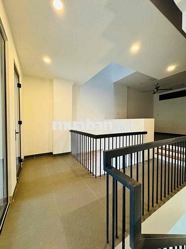 CHO THUÊ NHÀ NGUYÊN CĂN 4 TẦNG MẶT TIỀN THÍCH QUẢNG ĐỨC, HÀ QUANG 2