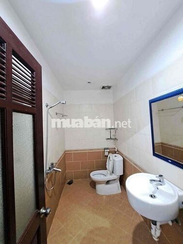 NHÀ ĐẸP SÁT CẦU SÔNG HÀN 4PN,4WC