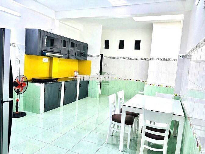 NHÀ 2 TẦNG CÓ 3 PHÒNG NGỦ GẦN BIỂN BẮC NHA TRANG GIÁ 15 TRIỆU/ THÁNG