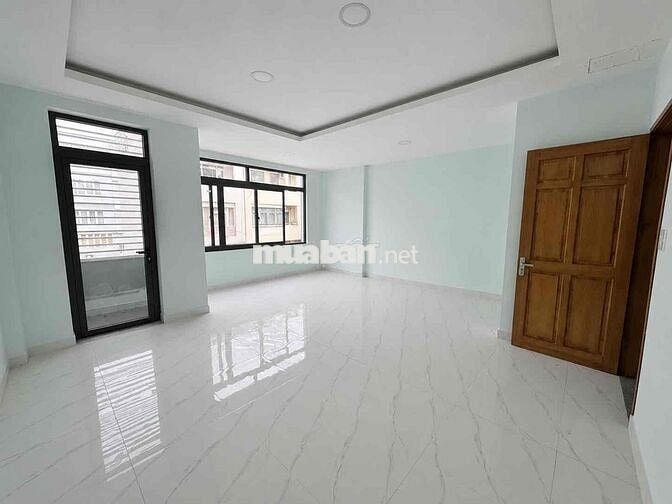 Cho thuê nhà đường Đặng Thuỳ Trâm, p13, BT. DT 5,5x14m. Giá 22tr/tháng
