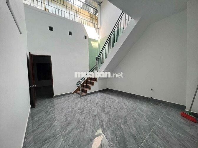 CHO THUÊ NHÀ MẶT TIỀN ĐƯỜNG 23/10 – GẦN SIÊU THỊ LOTTE NHA TRANG