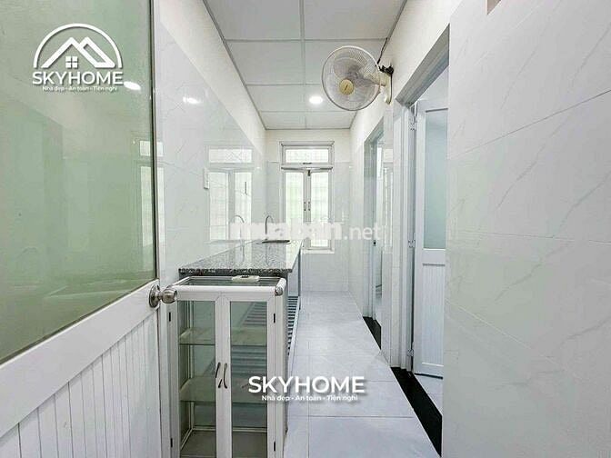 KTX CHỈ NHẬN SINH VIÊN NỮ ĐỐI DIỆN ĐH TÔN ĐỨC THẮNG QUẬN 7