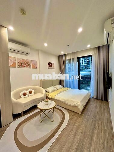 Bán gấp căn S302 1617: DT 25,5m, 2 tỷ 250, gần nhà xe ở Vin Smart City