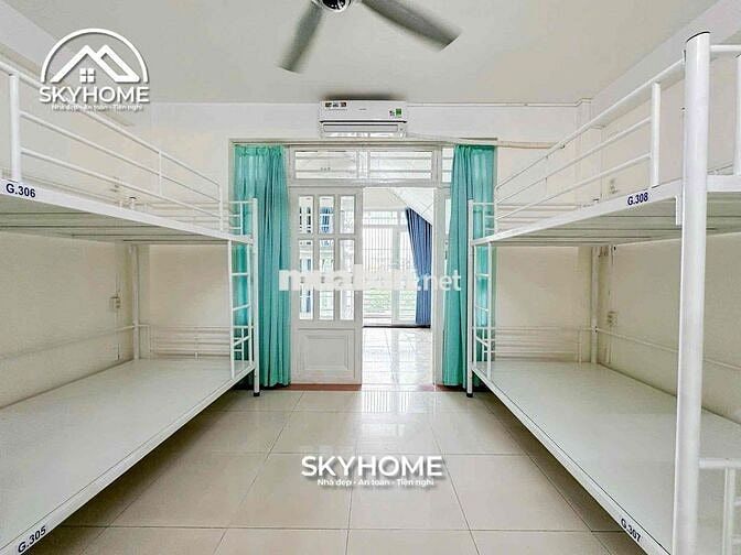 KTX CHỈ NHẬN SINH VIÊN NỮ ĐỐI DIỆN ĐH TÔN ĐỨC THẮNG QUẬN 7