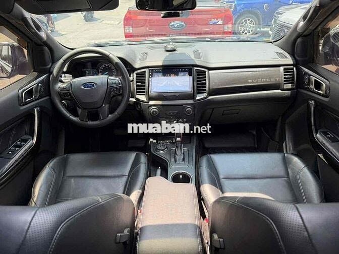 Ford Everest Titan 4x4 2020 Đen 34.000km