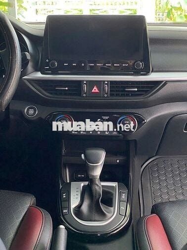 Kia K3 Premium 1.6AT 2024 Trắng Ngọc Trai