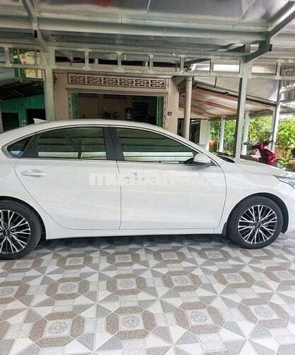 Kia K3 Premium 1.6AT 2024 Trắng Ngọc Trai