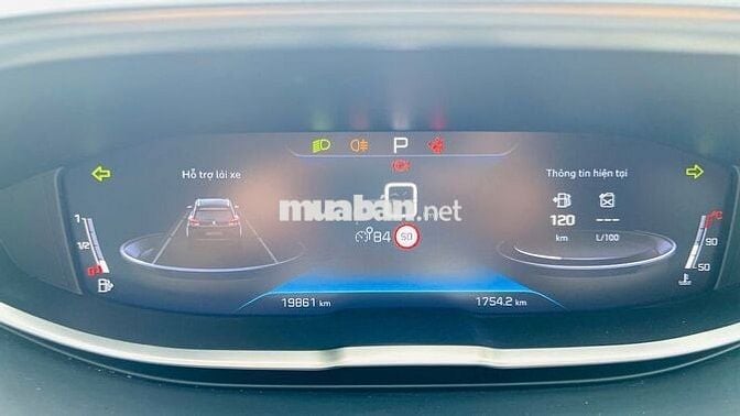 Peugeot 5008 1.6 Premium 2022 Đen 20.000 Km