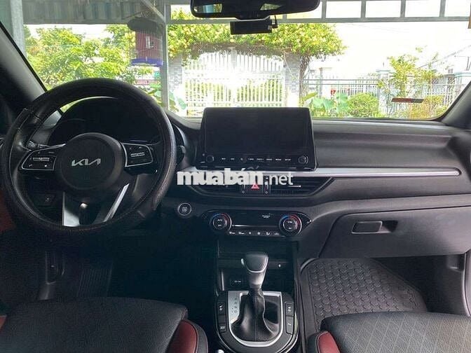 Kia K3 Premium 1.6AT 2024 Trắng Ngọc Trai