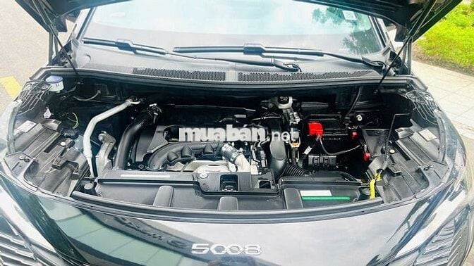 Peugeot 5008 1.6 Premium 2022 Đen 20.000 Km