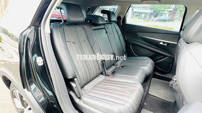 Peugeot 5008 1.6 Premium 2022 Đen 20.000 Km