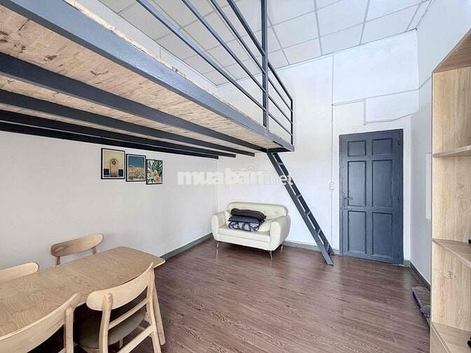 Mới 100% Tách Bếp Gác Cao Không Đụng Đầu FullNT View Sông SG, Lanmark