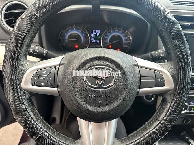 Toyota Rush 1.5AT 2018 Số tự động Đỏ đô