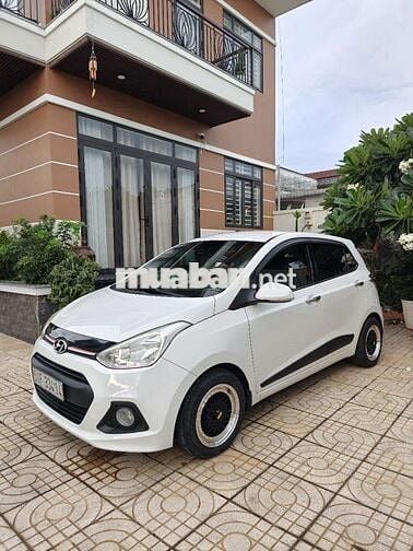 Hyundai i10 1.0 Tự Động 2015 Trắng