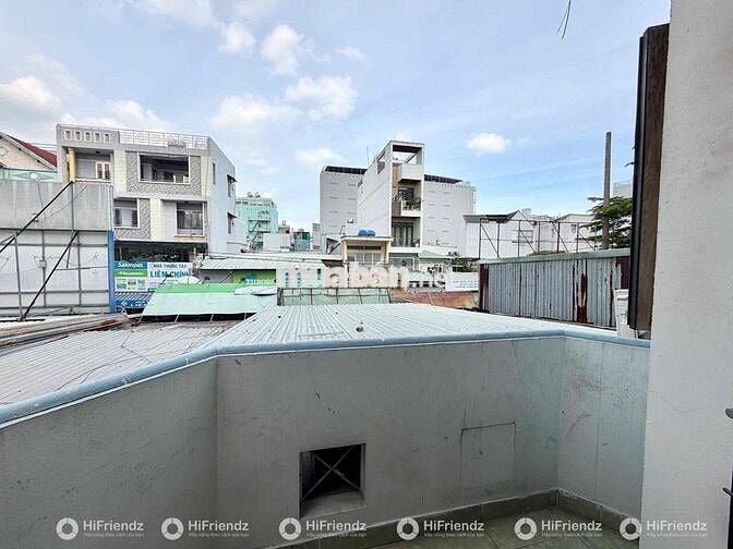 DUPLEX BANCOL SIÊU RỘNG MỚI XÂY NGAY ĐẠI HỌC CÔNG THƯƠNG GẦN ĐH HUIT.