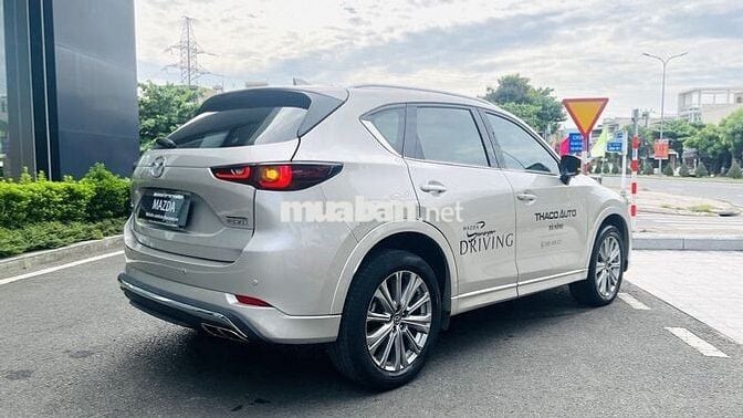 Mazda CX5 2.0 Premium Exclusive 2023 Vàng Ánh Kim