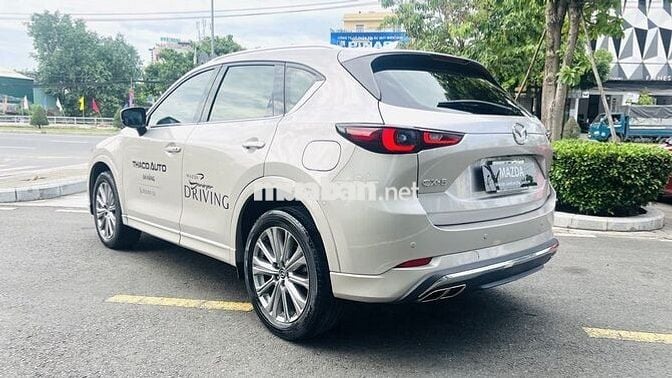Mazda CX5 2.0 Premium Exclusive 2023 Vàng Ánh Kim