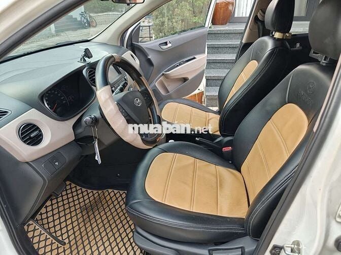 Hyundai i10 1.0 Tự Động 2015 Trắng