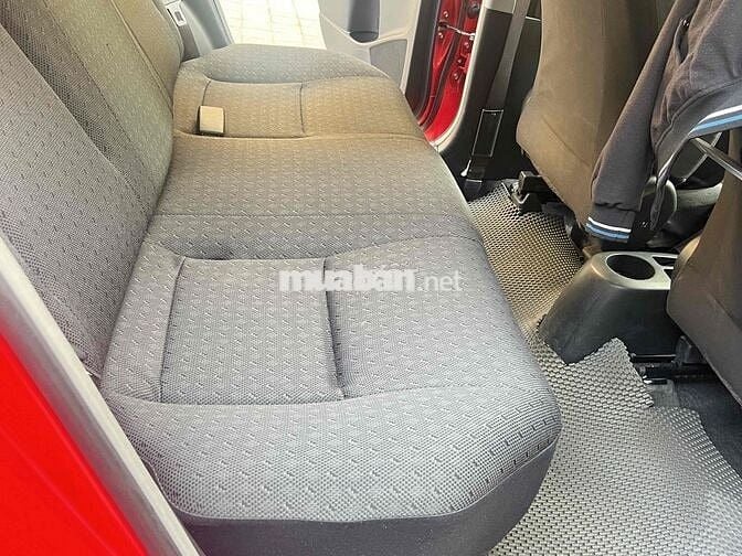 Toyota Yaris 1.5G 2013 màu đỏ