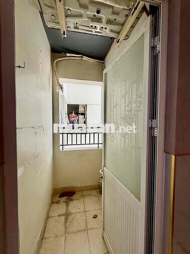 Căn 2PN & 2WC Có nội thất Cho thuê ; 7,5 tr/tháng. Njaf đang trống.
