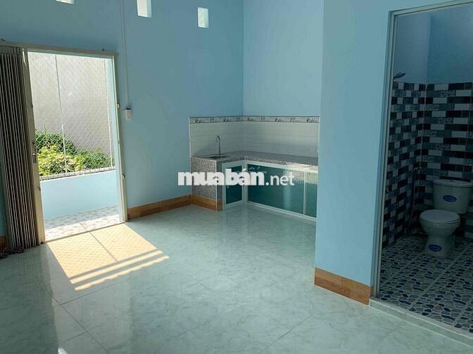 Cho thuê nhà gần chợ, đường thông thoáng
