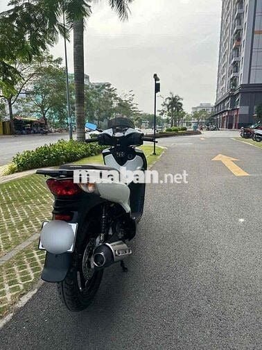 Honda SH150i Trắng