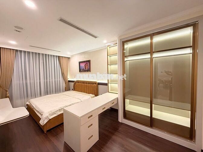Bán gấp căn 2PN 10.3 tỷ, 89m2, Hướng mát Có sổ, toà Park, tại Vinhomes