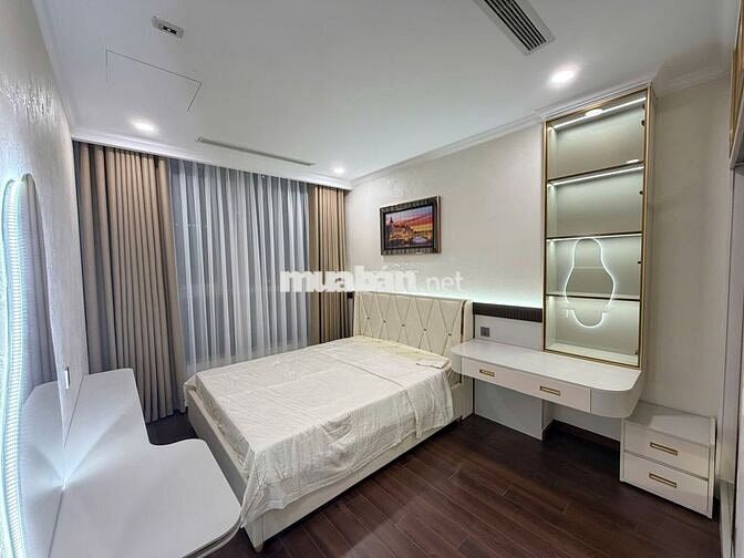 Bán gấp căn 2PN 10.3 tỷ, 89m2, Hướng mát Có sổ, toà Park, tại Vinhomes