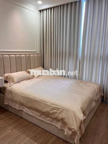 Bán gấp căn 2PN 10 tỷ, 82m2, toà Landmark, Có sổ tại Vinhomes Central