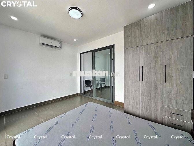 CHDV full nội thất studio và 1pn ban công, cửa sổ mới 100% ngay