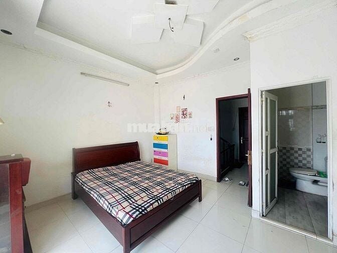 STUDIO RỘNG GIẢM SÂU PHẠM VĂN CHIÊU