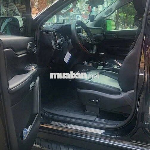 Ford Ranger XLS AT 2023 Diesel 11.500 km Đen