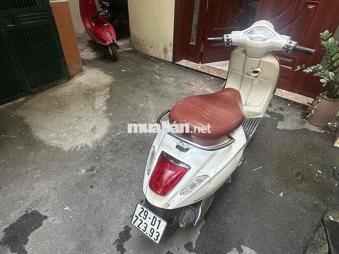 Piaggio Vespa Primavera 2014 125cc Trắng