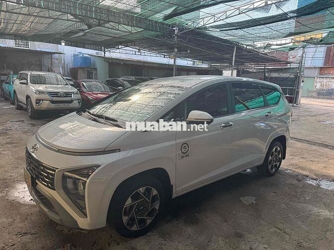 Hyundai Stargazer 2022 Trắng 150000 km