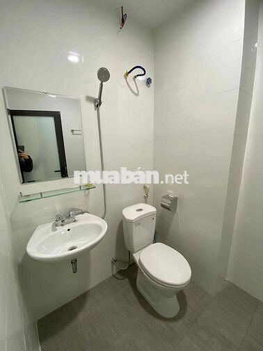 Chính chủ cho thuê văn phòng 55m² ngã tư Artemis Trường Chinh