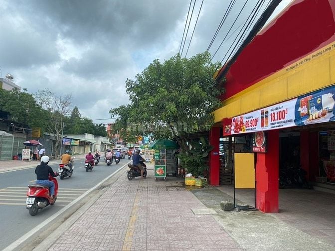 Mặt tiền 199 NGUYỄN VĂN TĂNG, P. LONG BÌNH, TP.HCM