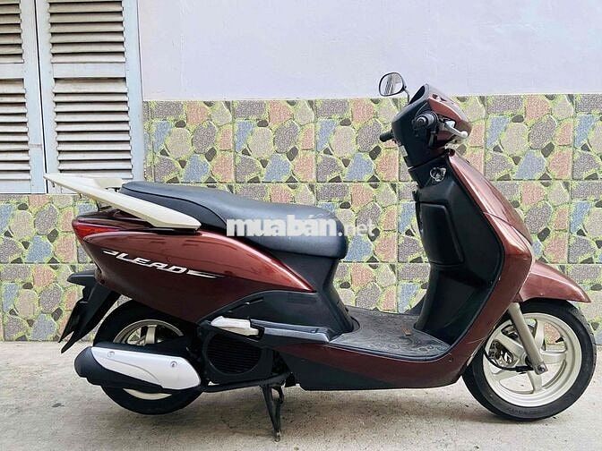 Honda Lead FI cuối 2012 tem râu, bstp chính chủ
