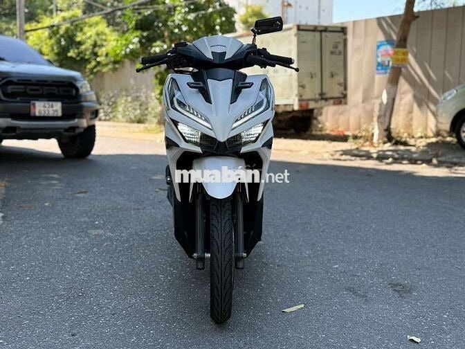 Honda Vario 2024 Trắng