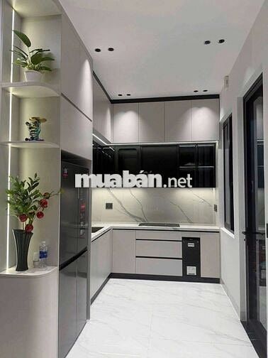 CHỦ GIẢM 900T NGAY TRUNG TÂM QUẬN 10 SÁT 3/2 - HXH- NHỈNH 7 NHÀNH.