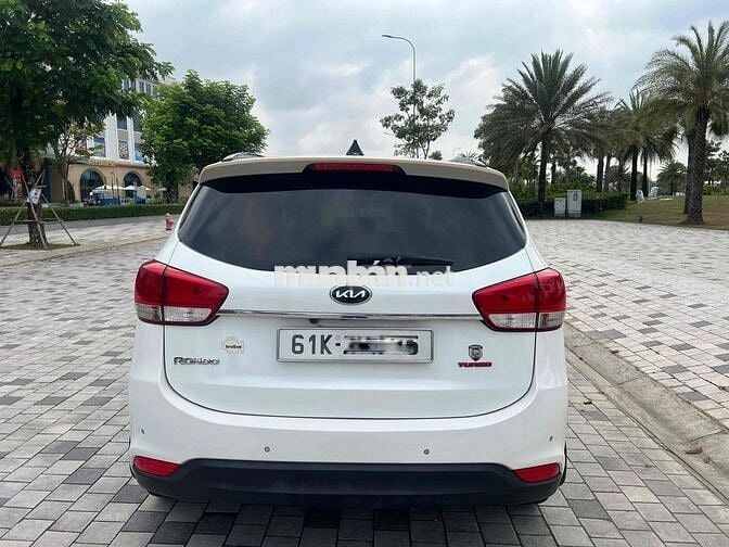 Kia Rondo 2016 Tự động Dầu 89000 km Trắng
