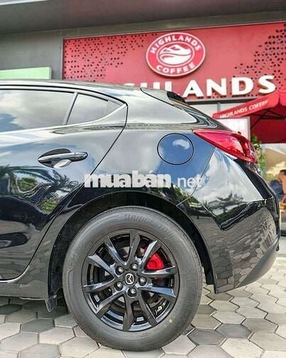 Mazda Mazda 3 Sport Hatback 2016 Đen 45.000km